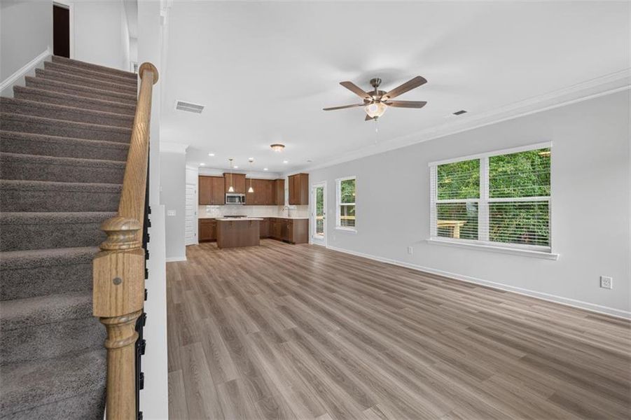 Spacious, unfurnished interior of a new home in Jones Ridge, Dallas (Image 27).