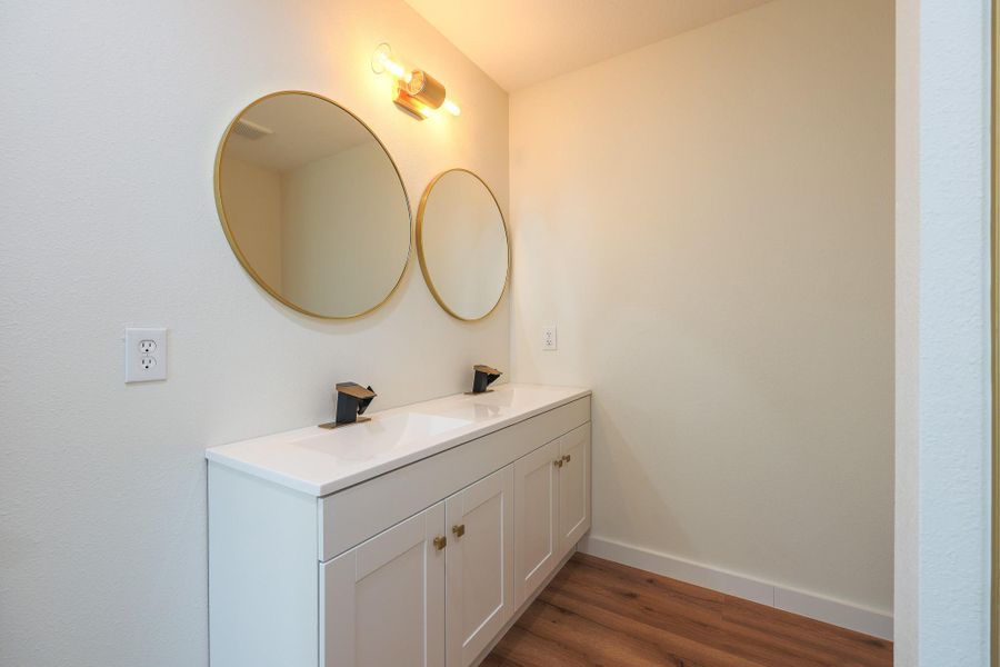 Furnished interior view inside a new home in , Cleveland (Image 15).