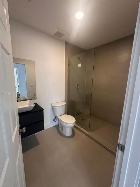 Furnished interior view inside a new home in , Fort Lauderdale (Image 3).