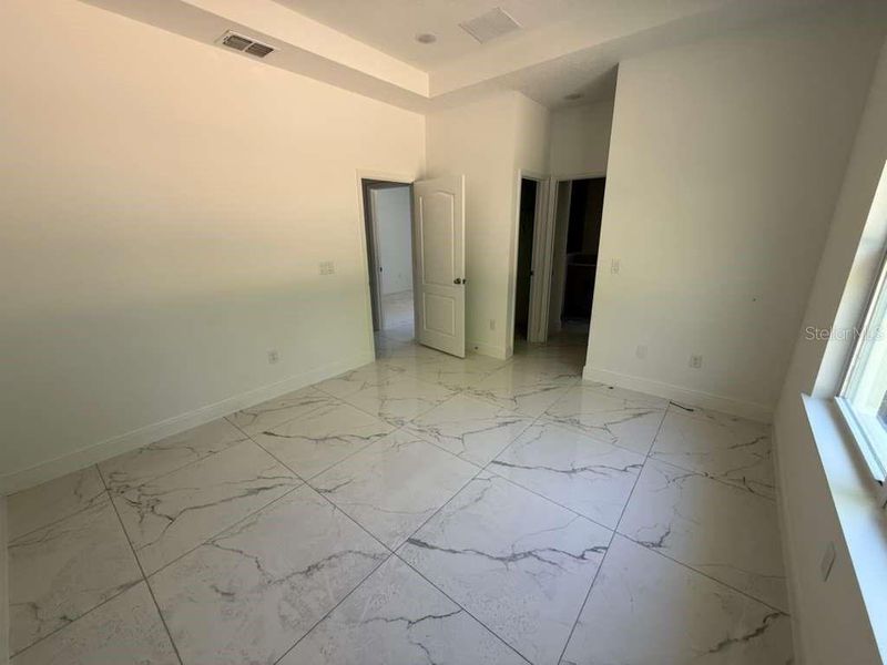 Image 18 of a home in .