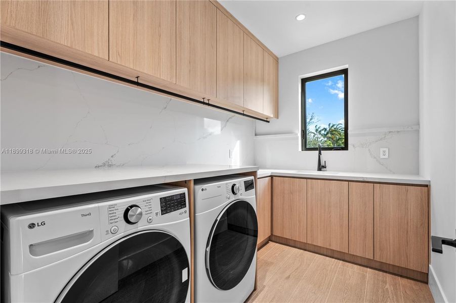 Furnished interior view inside a new home in , South Miami (Image 14).