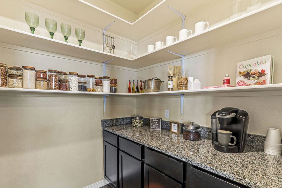 Representative furnished interior of a home built from the Blue Agave by View Homes in Paseos Del Este, Horizon City (Image 34).
