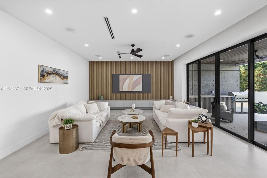 Furnished interior view inside a new home in , Fort Lauderdale (Image 11).