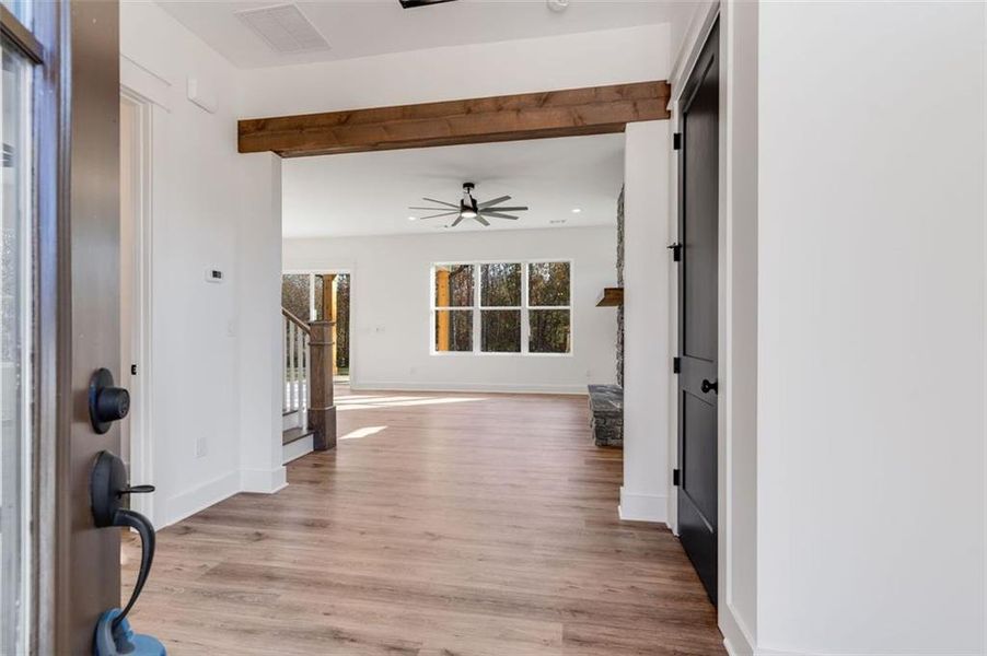 Spacious, unfurnished interior of a new home in , Dallas (Image 13).