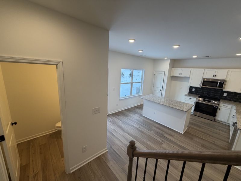 Spacious, unfurnished interior of a new home in Wilson Meadows, Clarksville (Image 10).