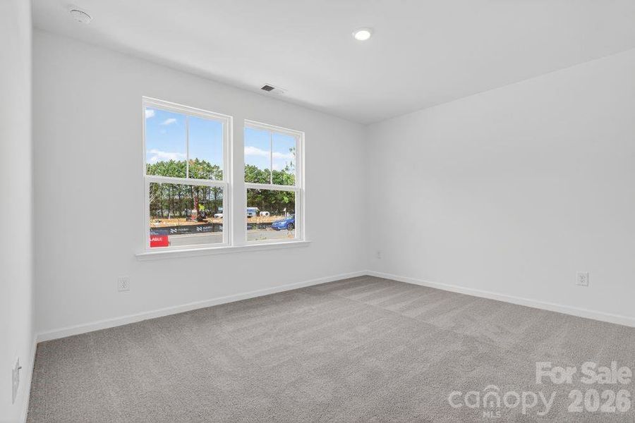 567 Silver Star Boulevard ~ Ready Now