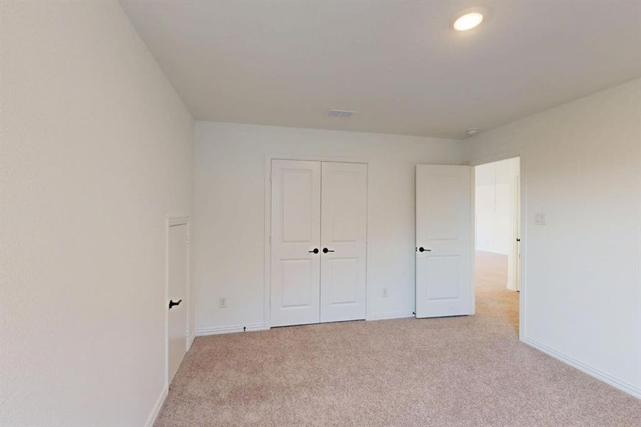 Spacious, unfurnished interior of a new home in Lilybrooke at Legacy Hills, Celina (Image 24). Spacious, unfurnished interior of a new home in Lilybrooke at Legacy Hills, Celina (Image 24).