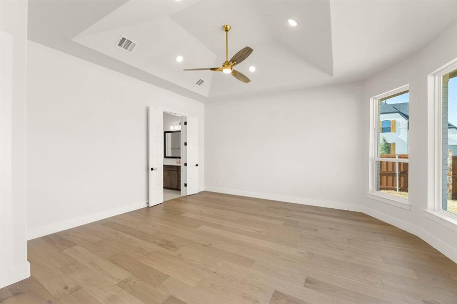 521 Twilight - Primary (2)