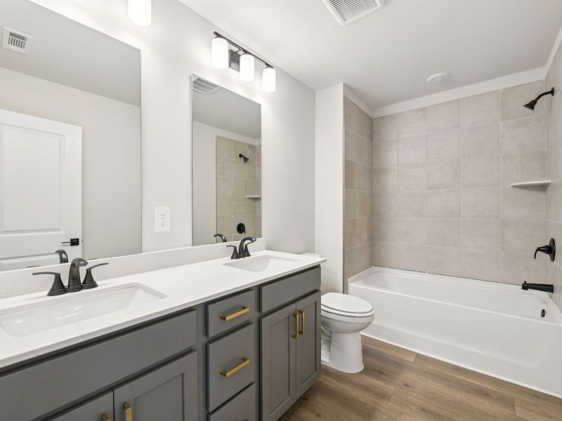 Furnished interior view inside a new home in River Pointe, Monroe (Image 13). Furnished interior view inside a new home in River Pointe, Monroe (Image 13).