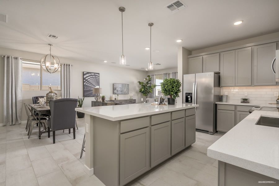 Model Lot 181 | Sabino at Northern Farms in Waddell, Arizona | Landsea Homes