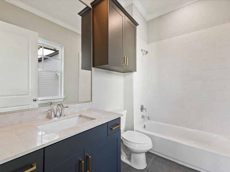 Secondary Bedroom's Private Bathroom