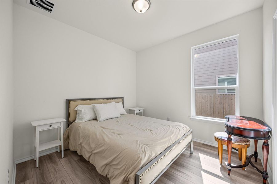 Furnished interior view inside a new home in , Lockhart (Image 11).