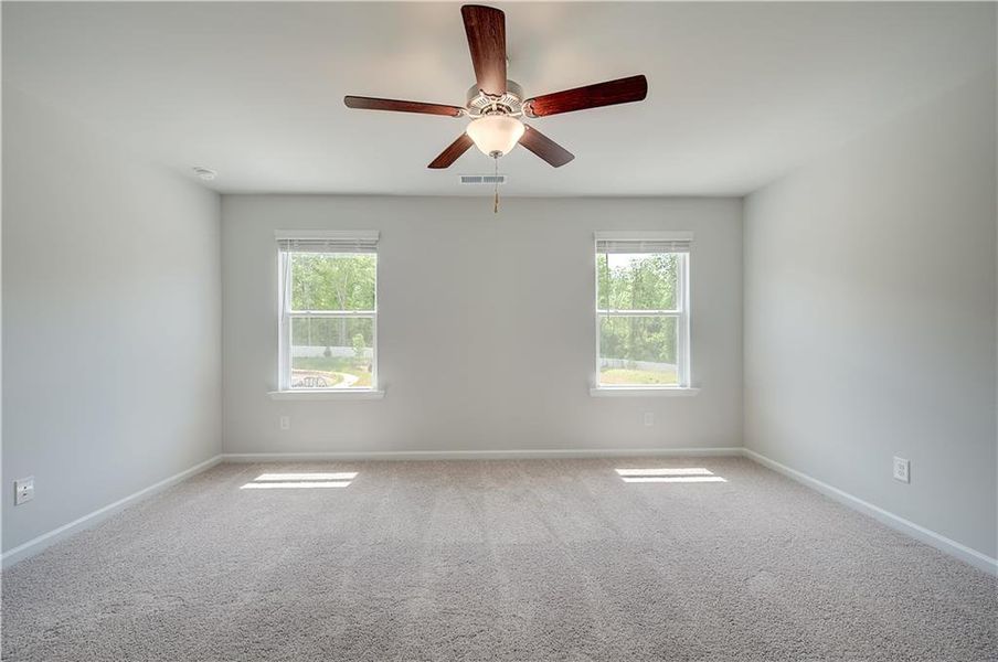 Spacious, unfurnished interior of a new home in Avery Landing, McDonough (Image 23).