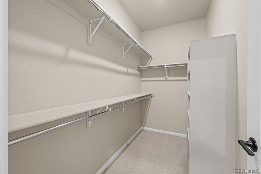 Spacious, unfurnished interior of a new home in Baseline, Broomfield (Image 24).