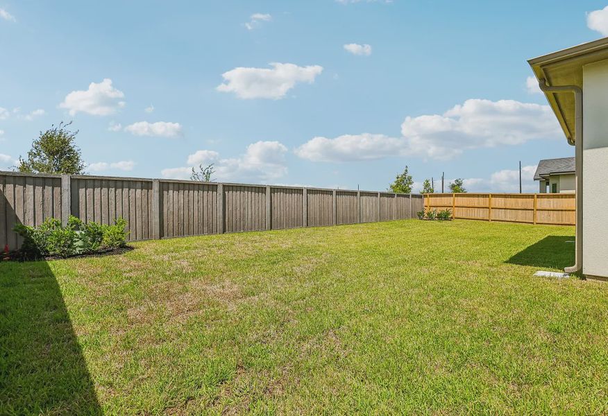 Homesite 7007 Backyard - 7 of 24
