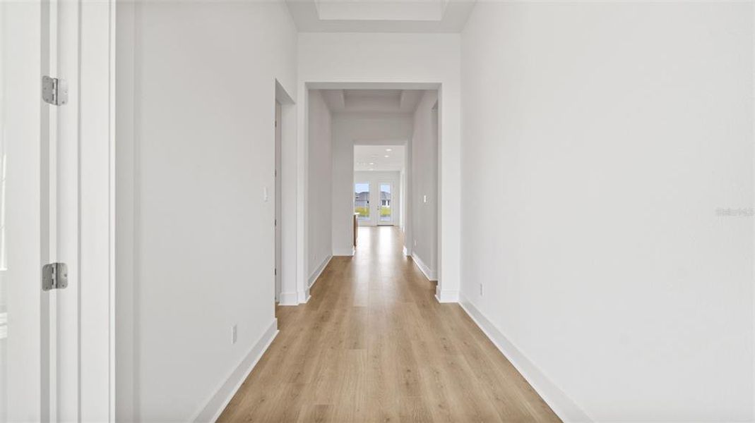 Image 12 of a home in Magnolia Bay 50'. Image 12 of a home in Magnolia Bay 50'.