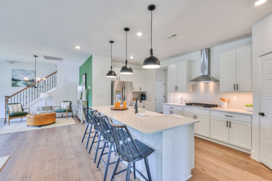 *Furnished model home example. Selections & finishes may vary. *Furnished model home example. Selections & finishes may vary.