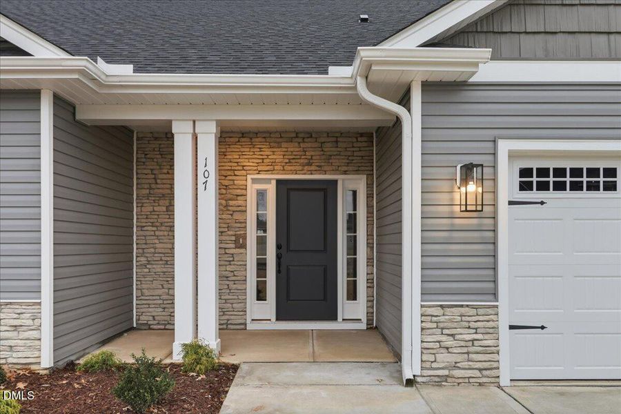 04-107 Manchester Ct-4