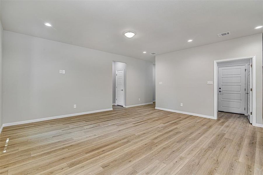 Spacious, unfurnished interior of a new home in , Fort Worth (Image 13). Spacious, unfurnished interior of a new home in , Fort Worth (Image 13).