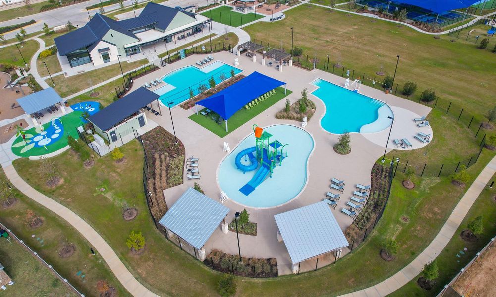 Community amenities in Cypress Green, Hockley (Image 35). Community amenities in Cypress Green, Hockley (Image 35).