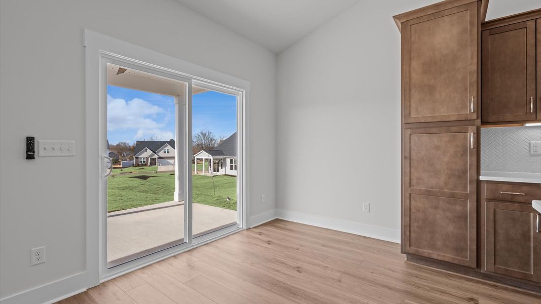 Furnished interior view inside a new home in Woodglen, Piedmont (Image 13).