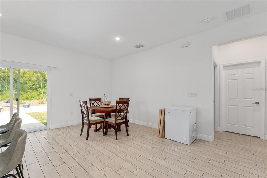 Furnished interior view inside a new home in , Ocala (Image 8).