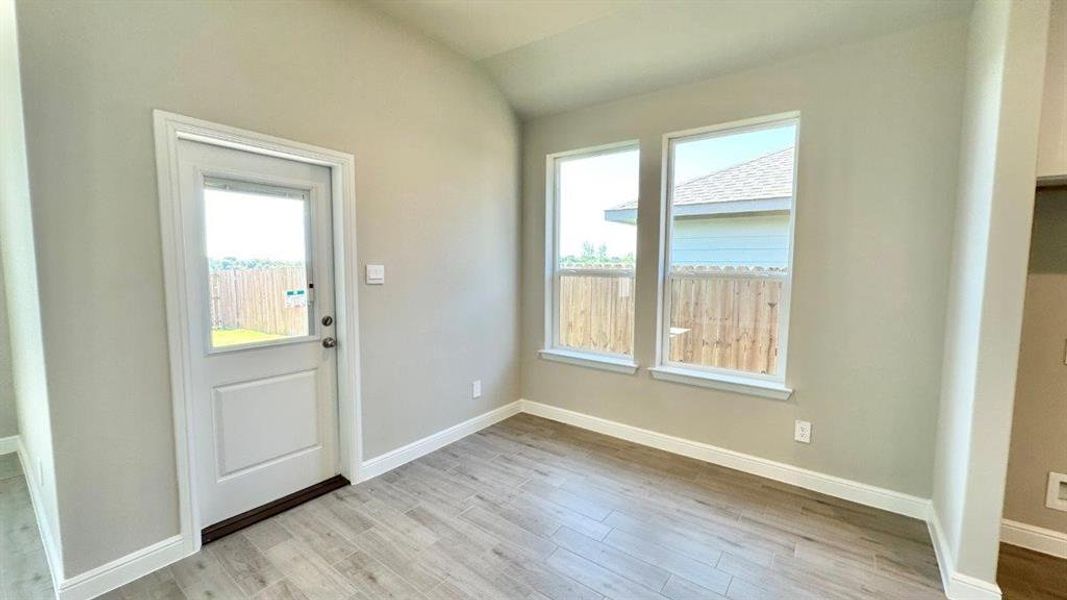 Spacious, unfurnished interior of a new home in Rock Creek Ranch, Fort Worth (Image 8). Spacious, unfurnished interior of a new home in Rock Creek Ranch, Fort Worth (Image 8).