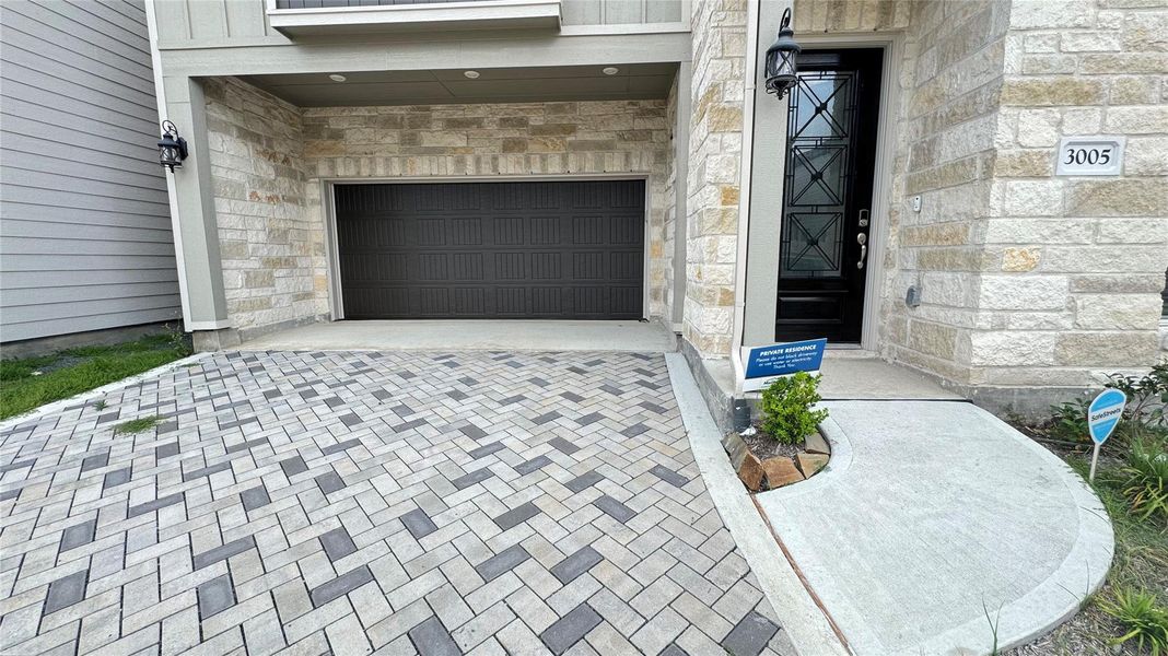 Exterior details and patio area of a home in Dunvale Village - Patio Home Collection, Houston (Image 22). Exterior details and patio area of a home in Dunvale Village - Patio Home Collection, Houston (Image 22).