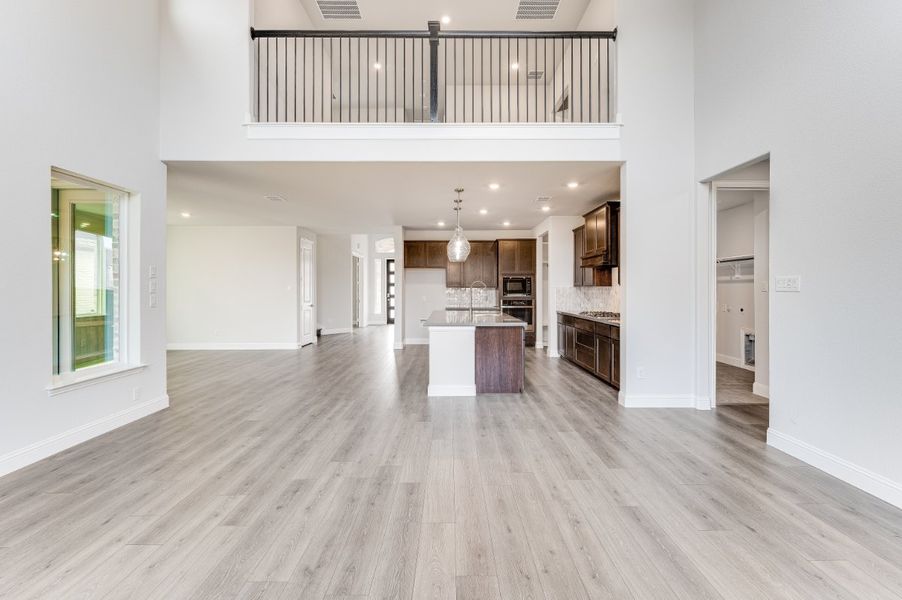 Representative furnished interior of a home built from the Amber by Taylor Morrison in Highland Lakes 60s, McKinney (Image 6). Representative furnished interior of a home built from the Amber by Taylor Morrison in Highland Lakes 60s, McKinney (Image 6).