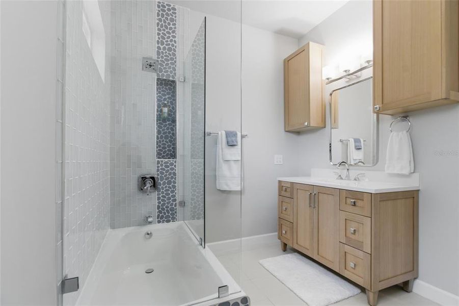 Furnished interior view inside a new home in , St. Petersburg (Image 6).