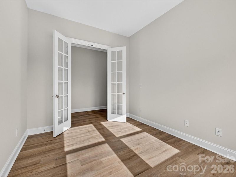 Spacious, unfurnished interior of a new home in North Creek Village, Huntersville (Image 29).