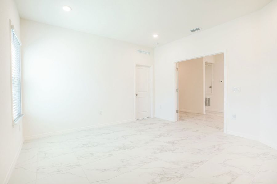 Representative unfurnished interior of a home built from the Clearwater by Maronda Homes in Port St. John, Cocoa (Image 31).