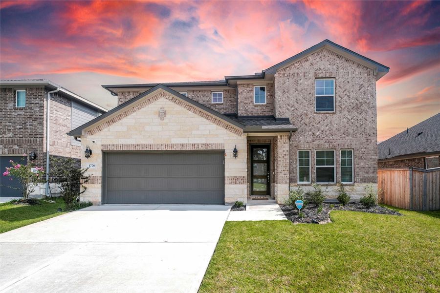 Front exterior of a new home in Montgomery Oaks - Estate, Conroe, TX, highlighting curb appeal (Image 1). Front exterior of a new home in Montgomery Oaks - Estate, Conroe, TX, highlighting curb appeal (Image 1).