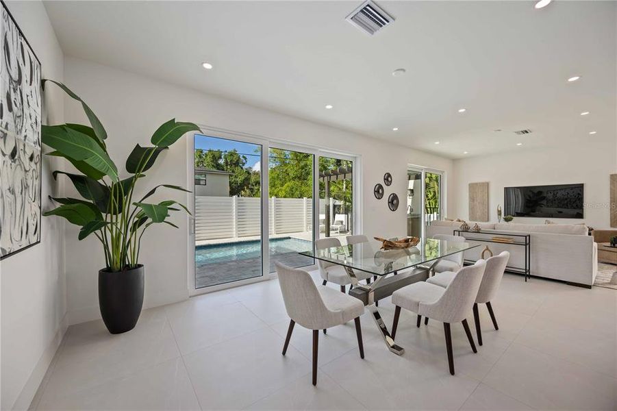 Furnished interior view inside a new home in , Sarasota (Image 37).