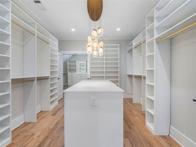 Furnished interior view inside a new home in , Atlanta (Image 41).