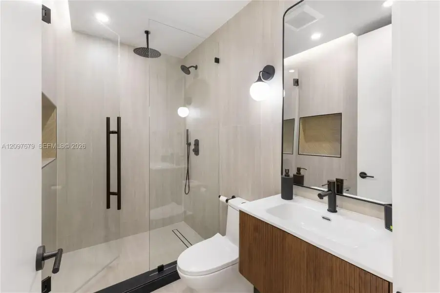 Furnished interior view inside a new home in , Fort Lauderdale (Image 10). Furnished interior view inside a new home in , Fort Lauderdale (Image 10).