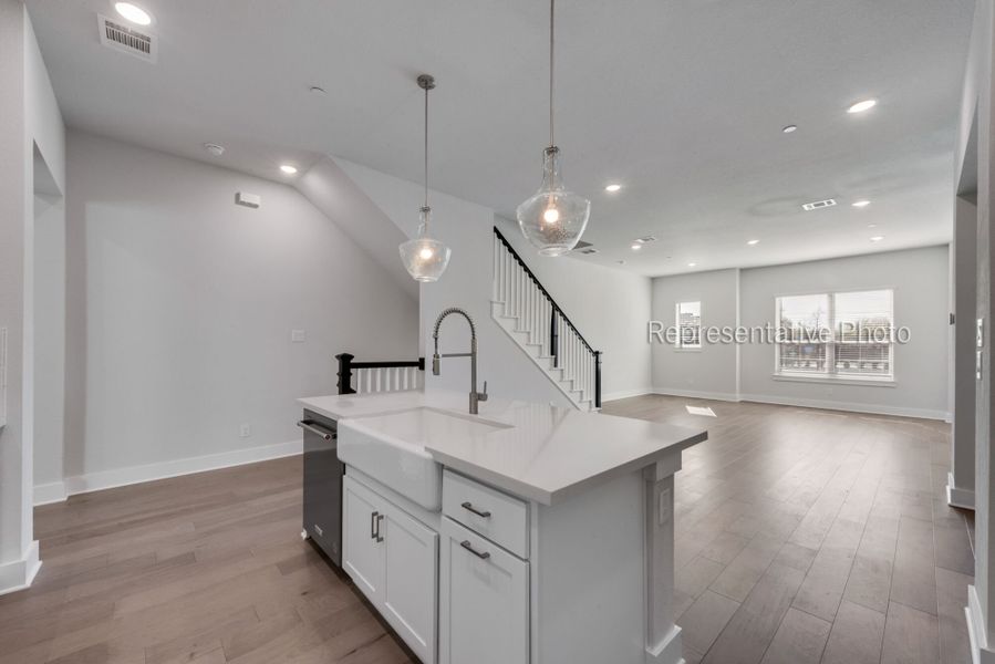 Photo representation of the Aberdeen floorplan. Colors, finishes and options will vary. Photo representation of the Aberdeen floorplan. Colors, finishes and options will vary.