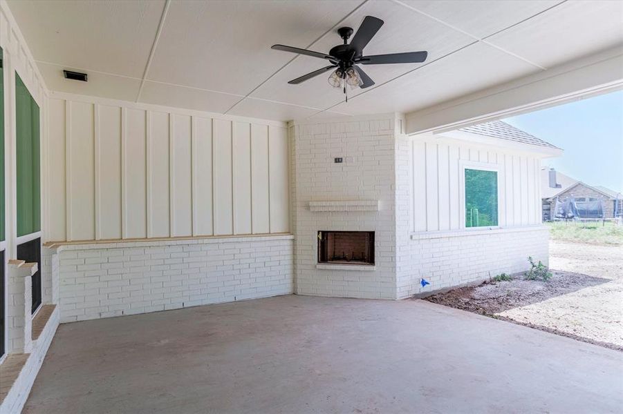 Exterior details and patio area of a home in , Fort Worth (Image 3).
