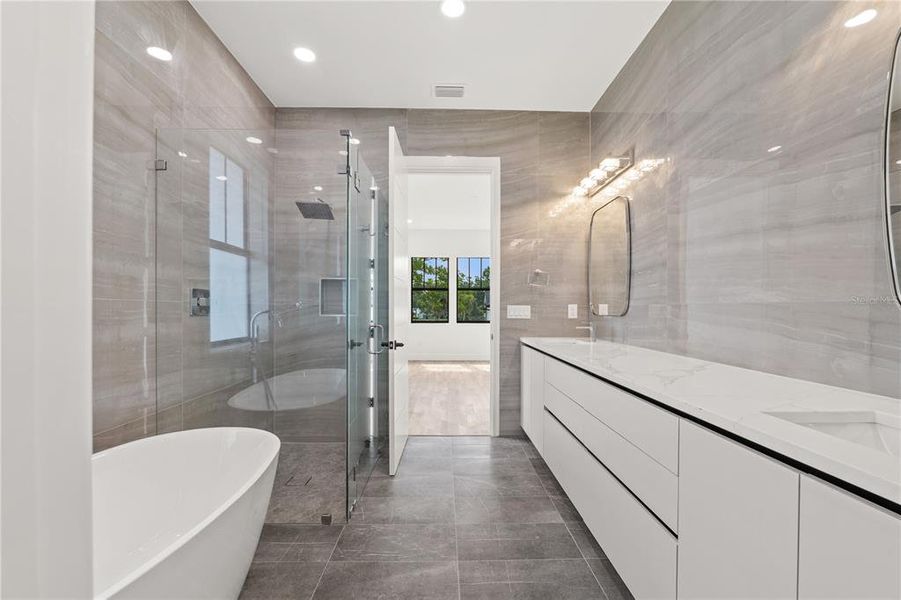 Furnished interior view inside a new home in , Oldsmar (Image 28). Furnished interior view inside a new home in , Oldsmar (Image 28).