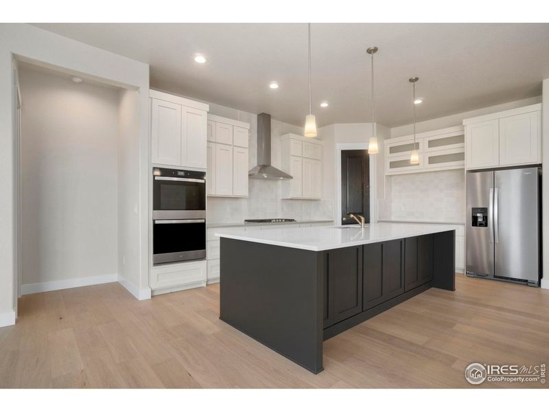 Furnished interior view inside a new home in Aurora Highlands, Aurora (Image 9). Furnished interior view inside a new home in Aurora Highlands, Aurora (Image 9).