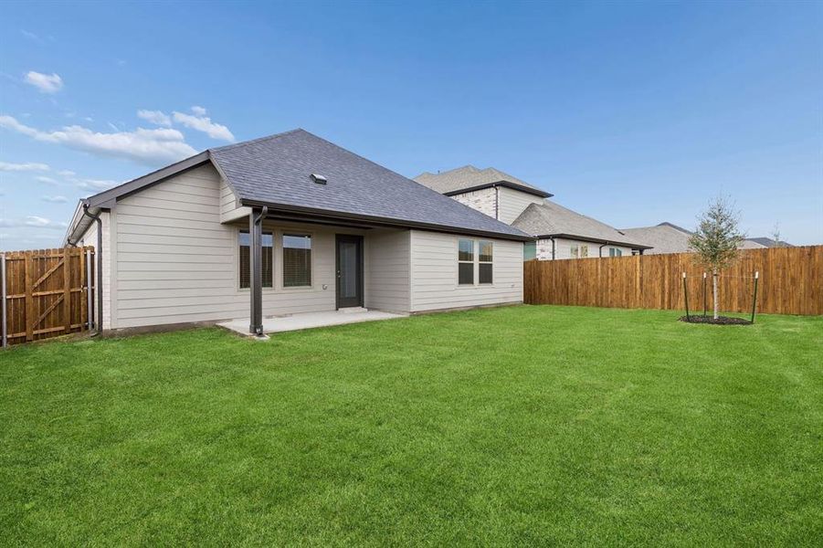 Exterior details and patio area of a home in Trails of Lavon, Lavon (Image 26). Exterior details and patio area of a home in Trails of Lavon, Lavon (Image 26).