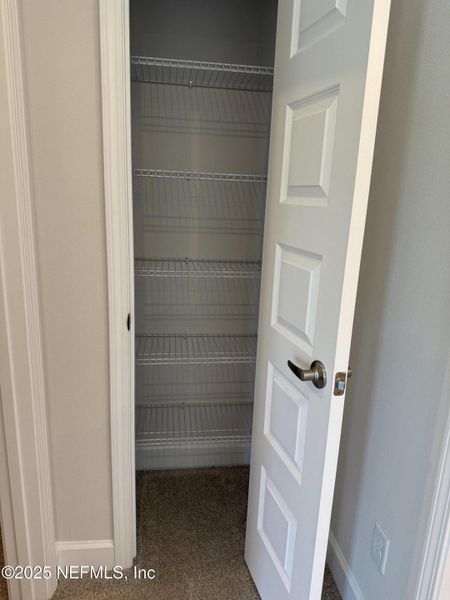 Spacious, unfurnished interior of a new home in Summerglen, Jacksonville (Image 43).