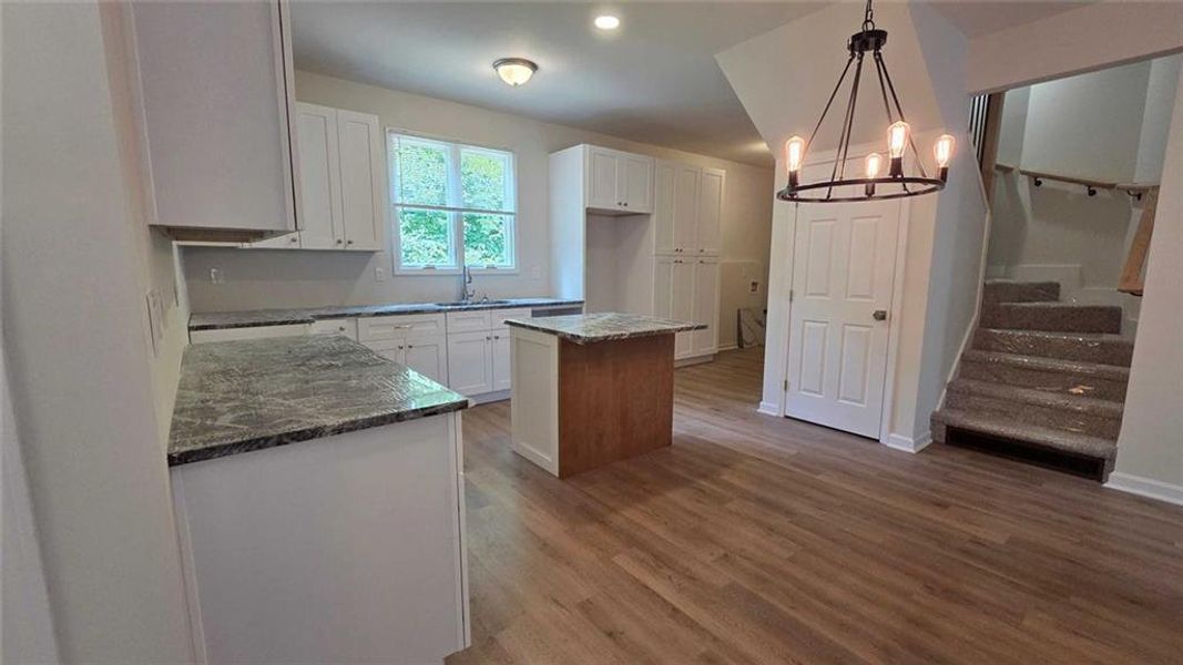Furnished interior view inside a new home in , Cartersville (Image 6).
