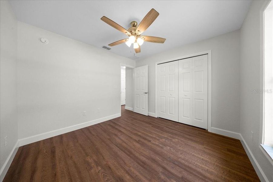 Spacious, unfurnished interior of a new home in , Belleview (Image 15).