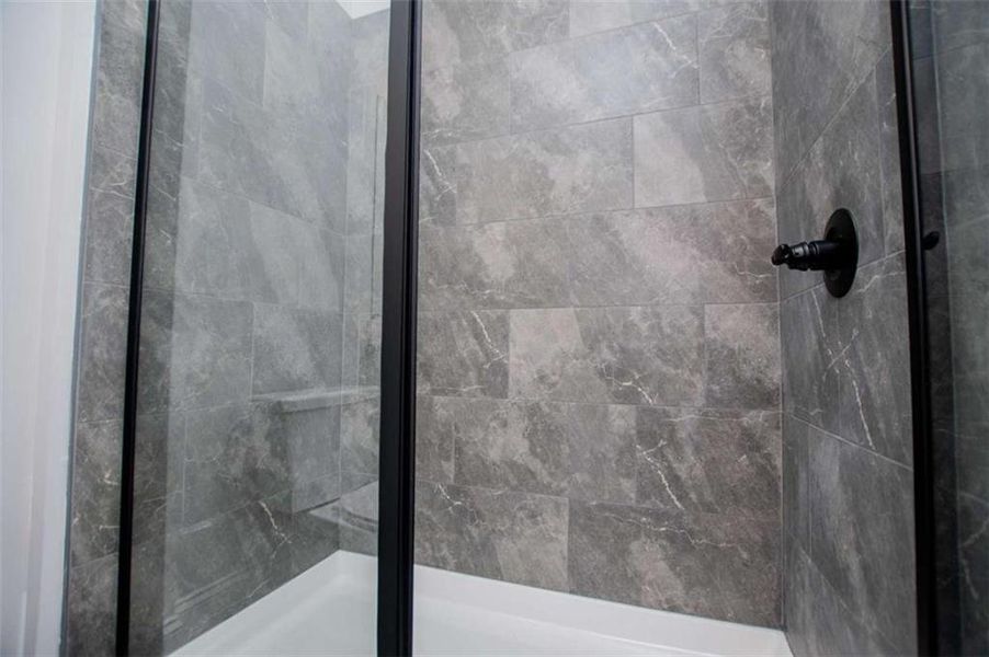 Image 87 of a home in .