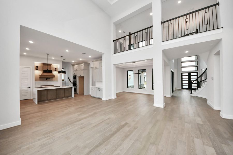 Spacious, unfurnished interior of a new home in Bridgeland 45', 50', 70', Cypress (Image 23).