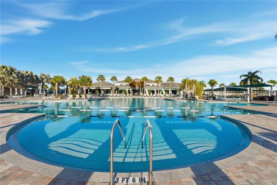 Community amenities in , St. Cloud (Image 62).