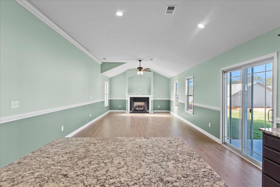 Representative unfurnished interior of a home built from the Rozlynn by Enchanted Homes in Guadalupe Heights, Seguin (Image 20).