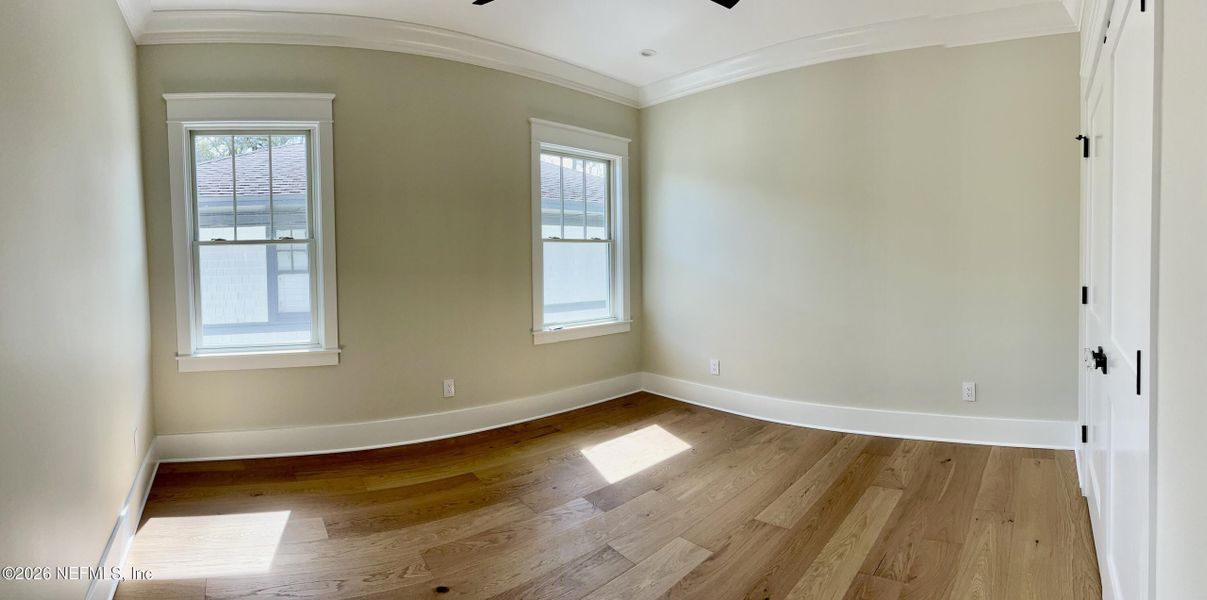 Spacious, unfurnished interior of a new home in , Jacksonville (Image 91).
