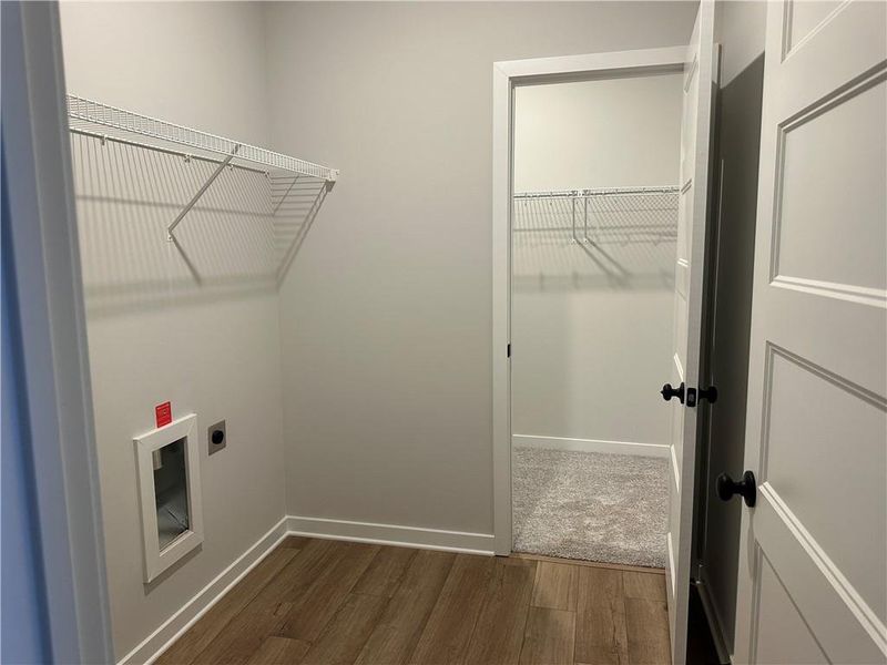 Spacious, unfurnished interior of a new home in Rosewood Lake Preserve, Hoschton (Image 27).